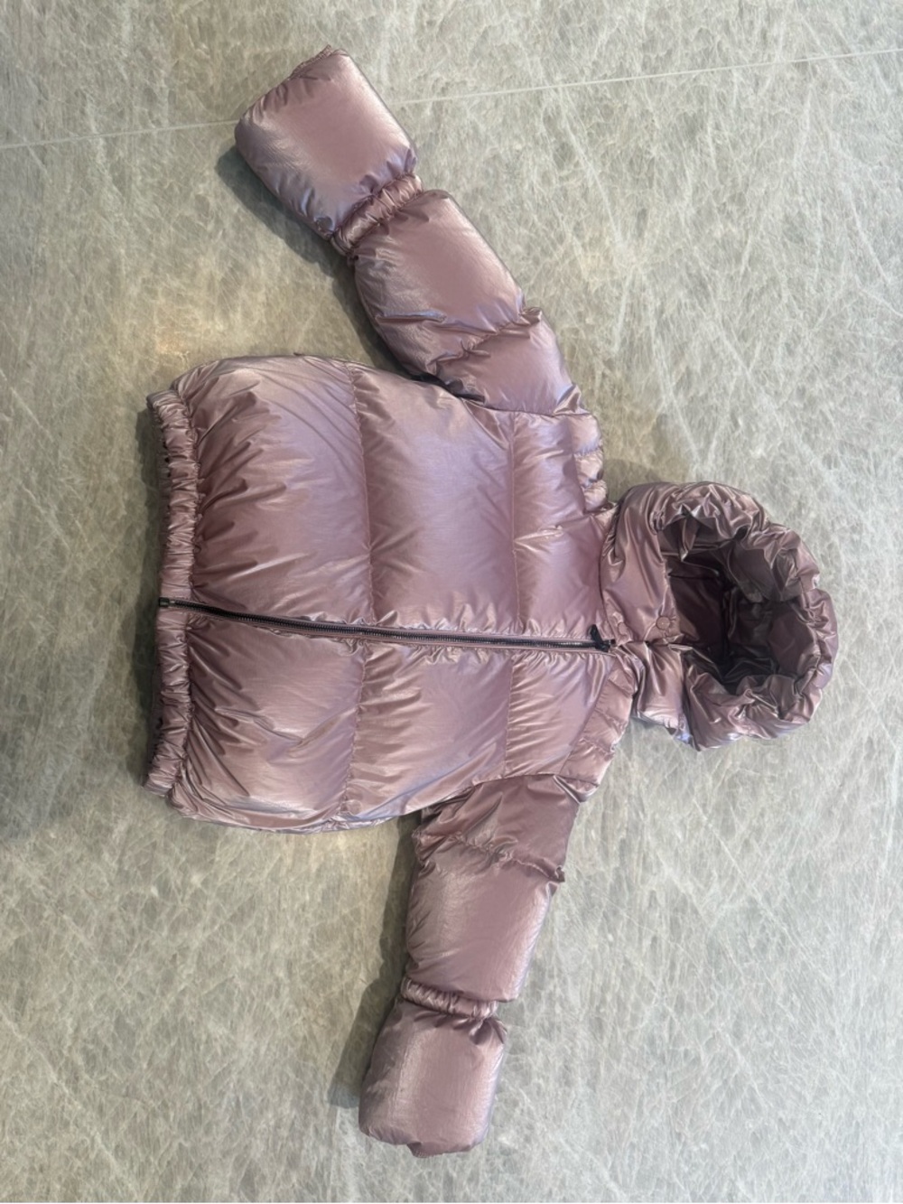 Moncler Kids Hooded Puffer Jacket in Mauve Pink